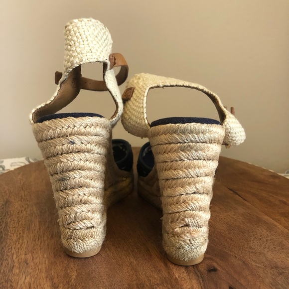 Gorgeous Tory Burch Navy Espadrilles size 6 - Picture 5 of 9